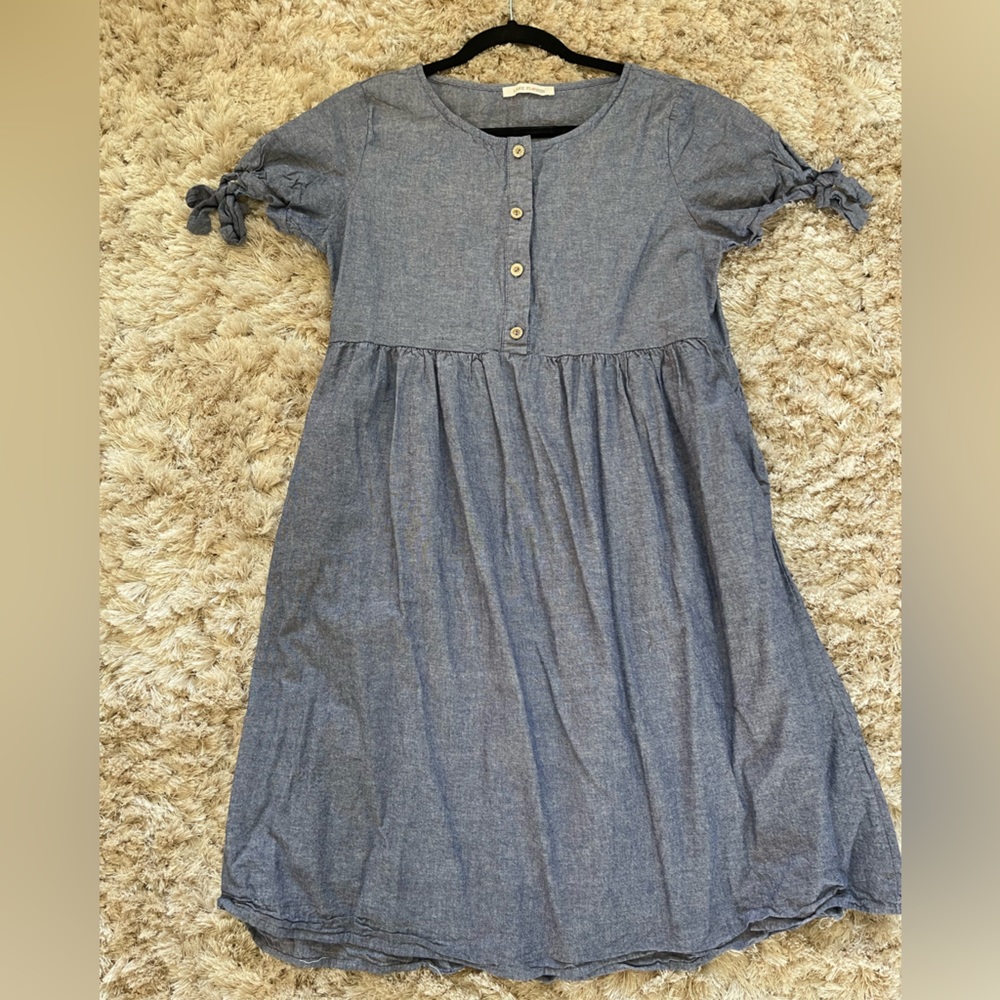 Dress. Medium. Blue Chambray